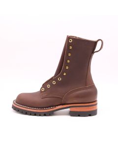 New condition overlander 8" height 64 walnut easy break in leather with a natural edge and a block heel 