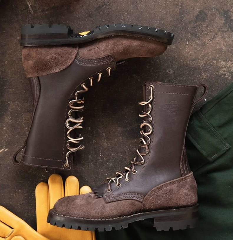 What Are Wildland Fireman Boots Made Of?