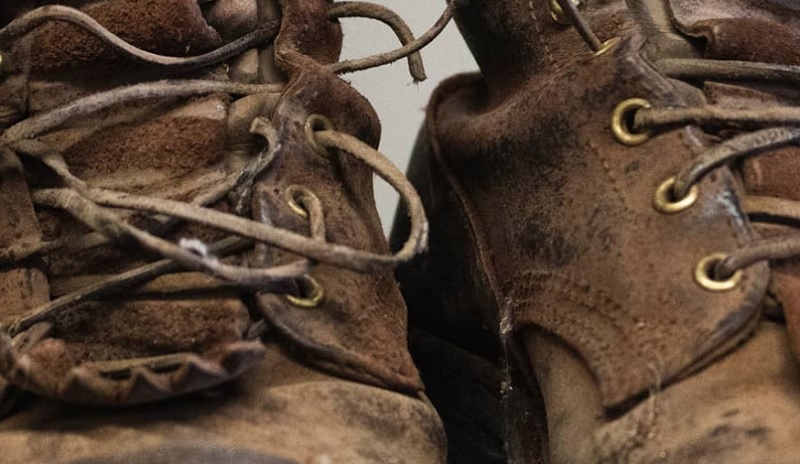 RESTORE BLACK LEATHER SHOES, BRING BACK TO LIFE