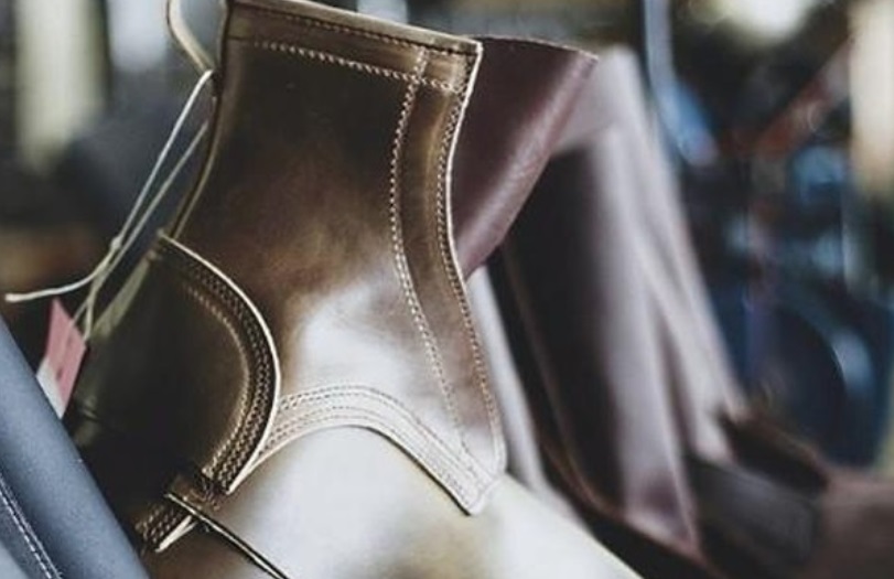 https://cdn.nicksboots.com/media/magefan_blog/type-of-leather-used-nicks-boots.jpg