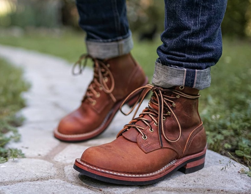 Everyday work boots on sale