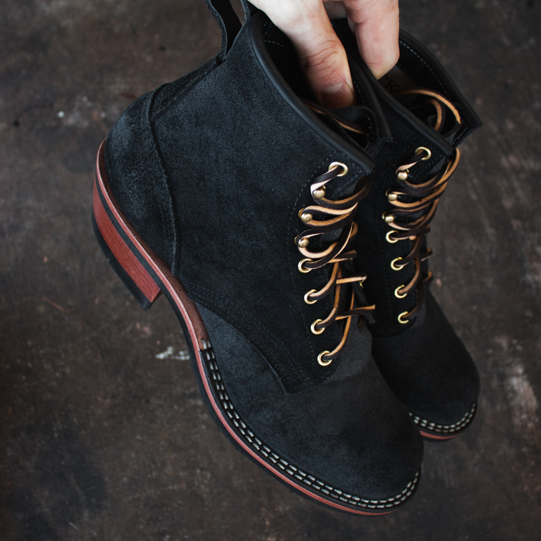 Black 2025 roughout boots