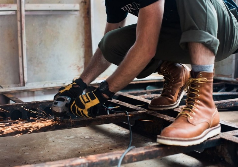 wedge sole work boots for hard floors