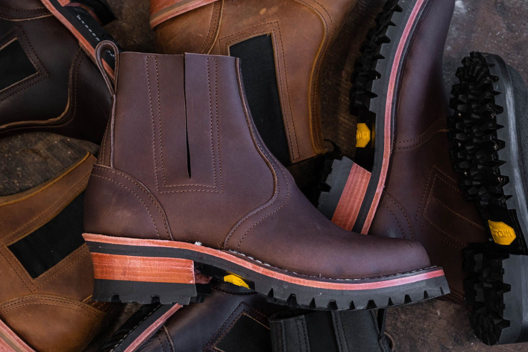 Benefits of Full-Grain Leather in Square Toe Boots