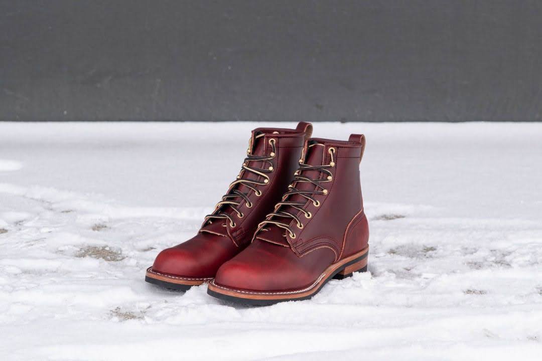 Seasonal Tips For Snow Boot Usage