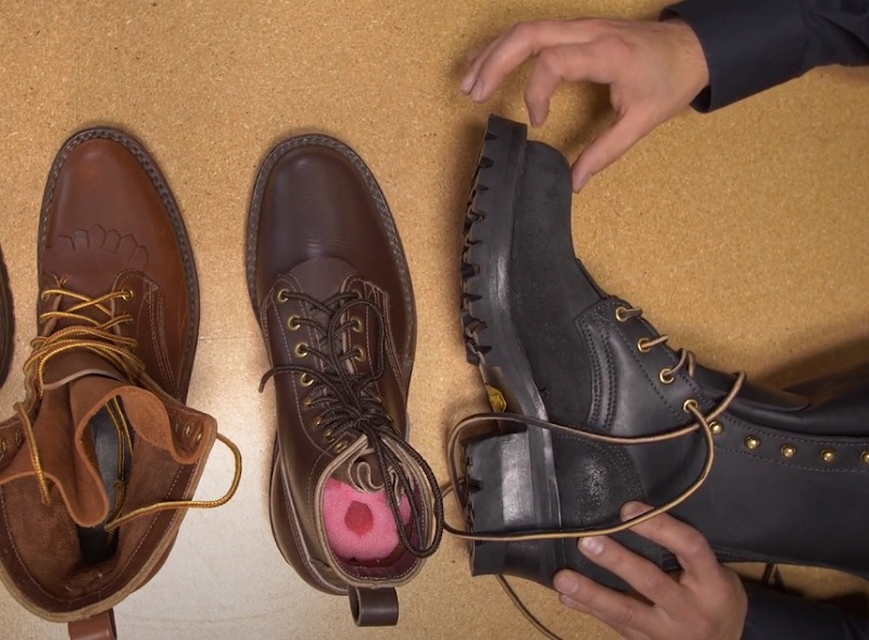 explaining wide toe boots